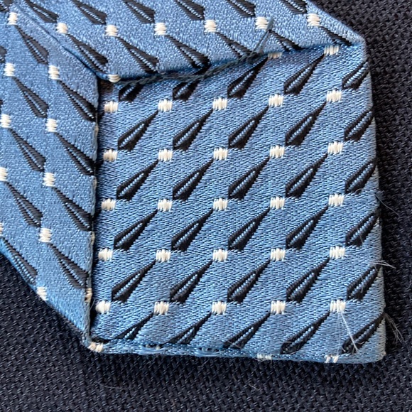 Vintage MCM Pilgrim Men’s Skinny Tie - blue, black and white - Picture 5 of 5